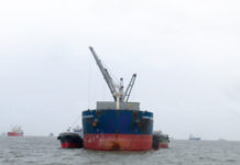 Ship handling operators Men in outer anchorage